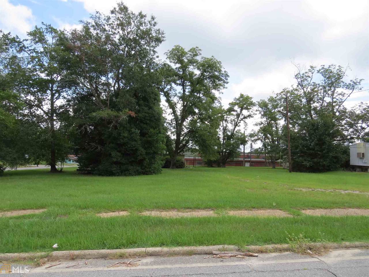 66 Oak St - Photo 1