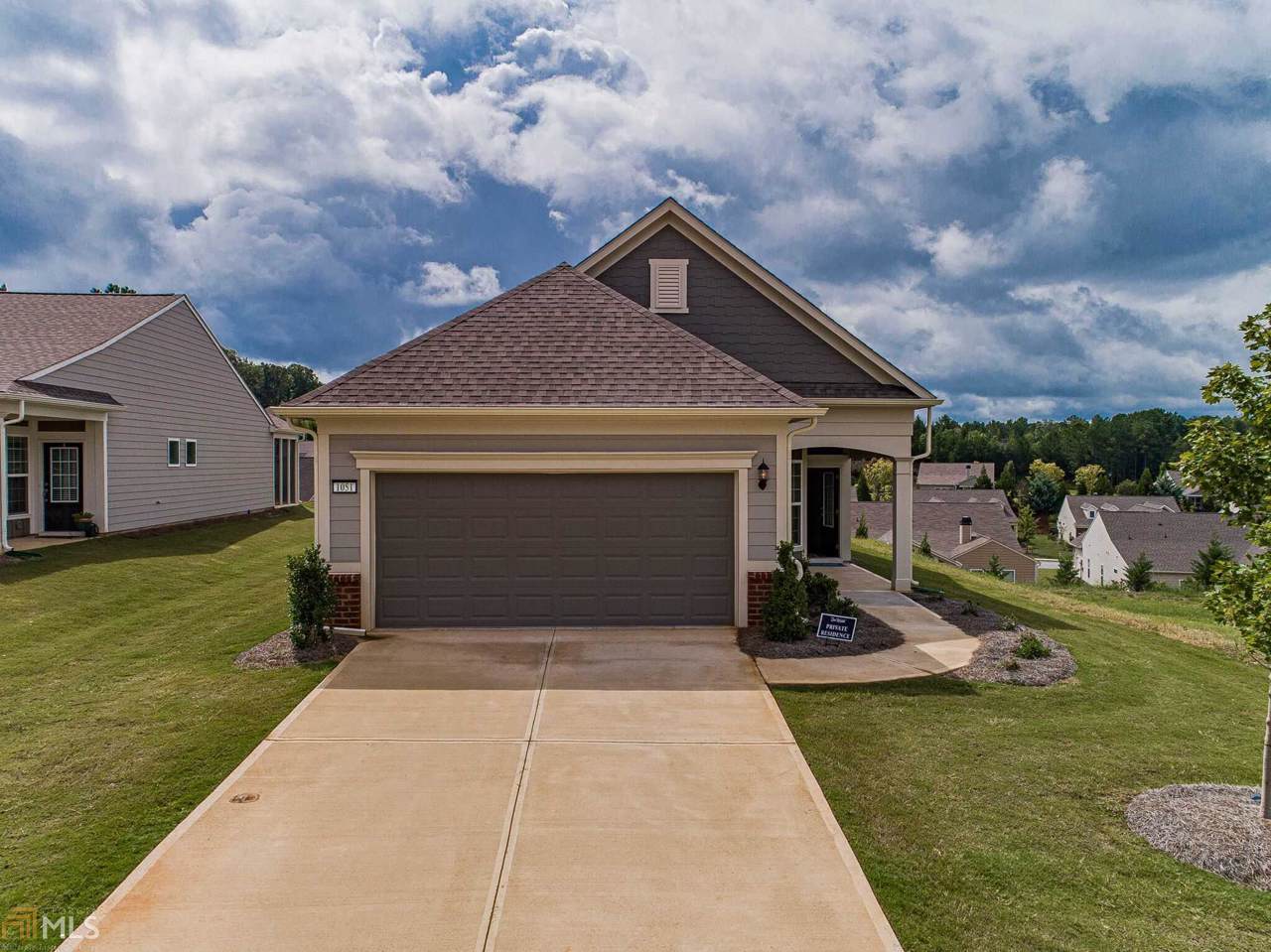 1051 Southern Pine Rd - Photo 1