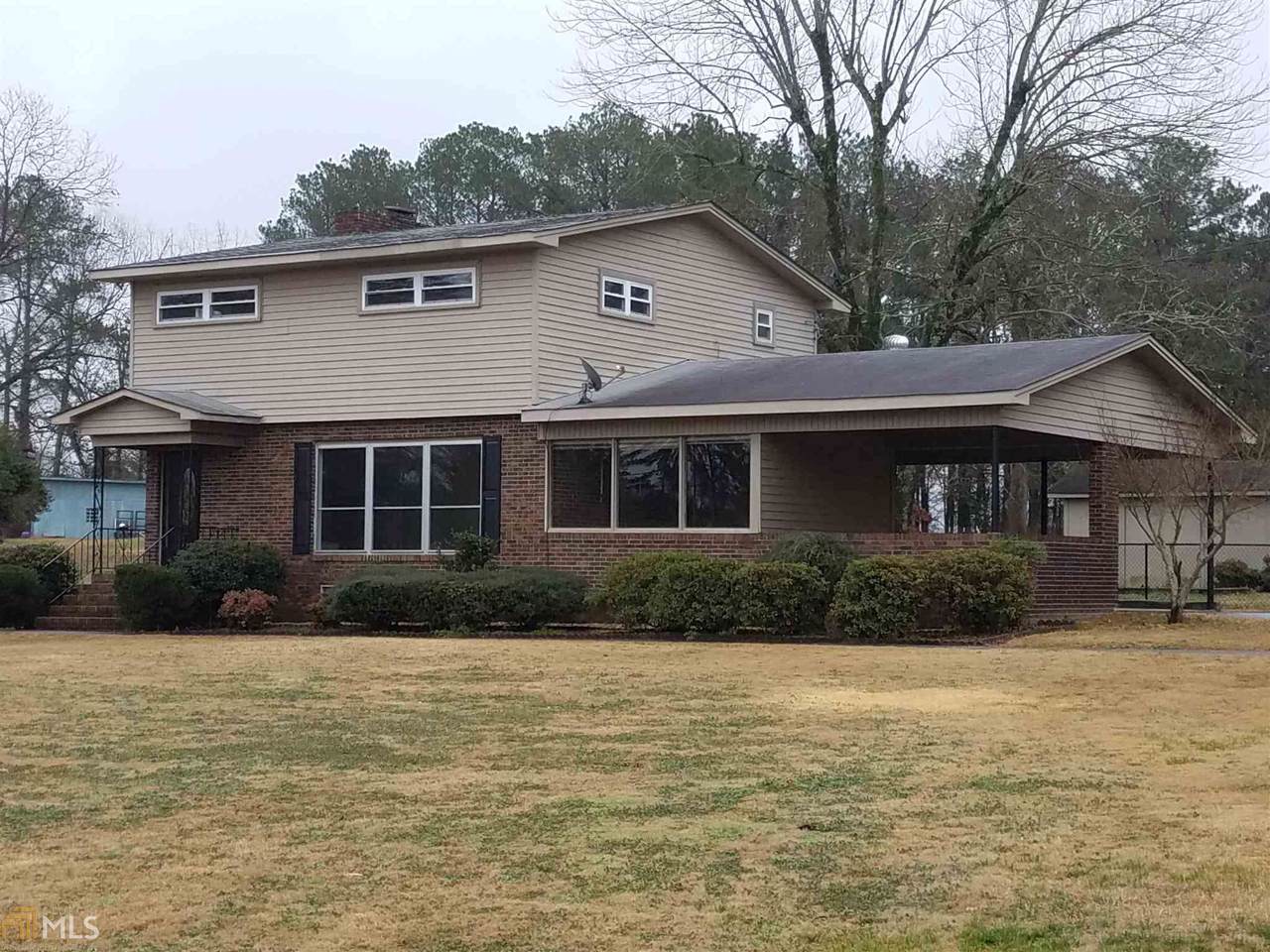 3209 Garden Lakes Blvd - Photo 1