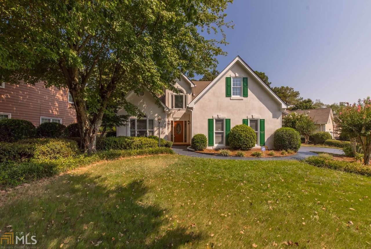 2103 Highland Club Dr - Photo 1