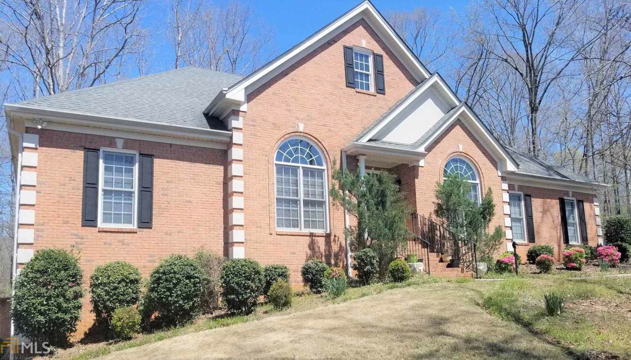 1021 Laurel Ridge Dr - Photo 1
