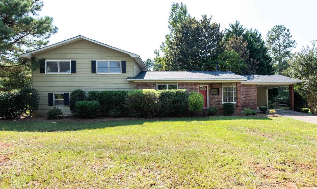 1271 Pioneer Cir - Photo 1