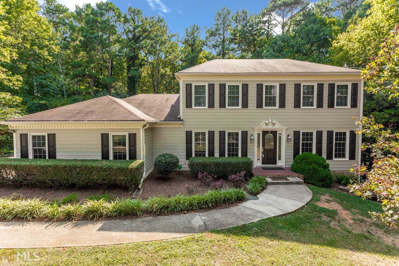 2780 Jo Beth Dr - Photo 1