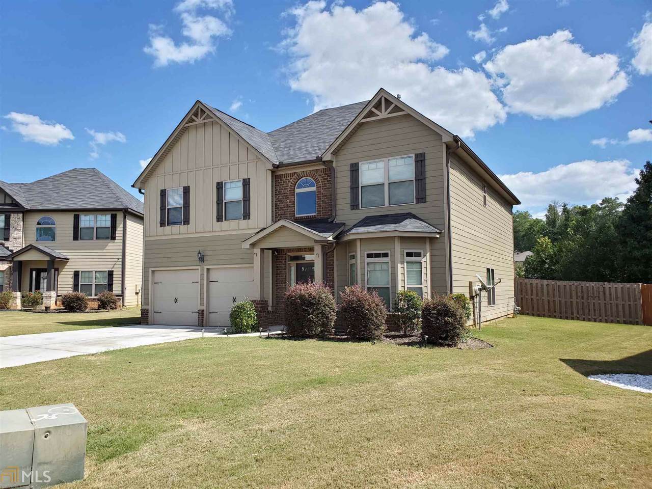 1115 Joslin - Photo 1