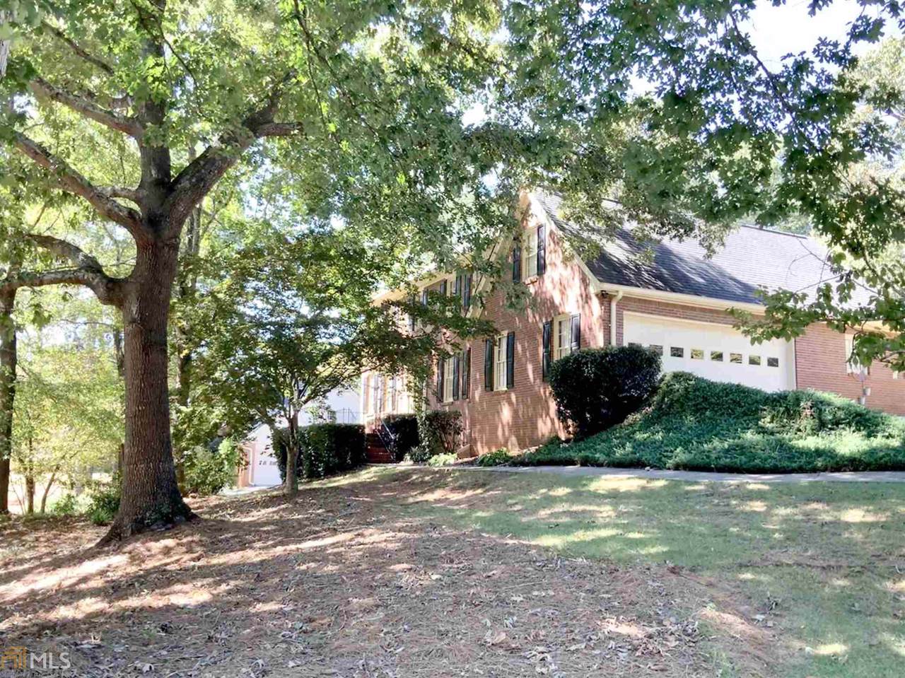 2465 Williamsdowns Cir - Photo 1