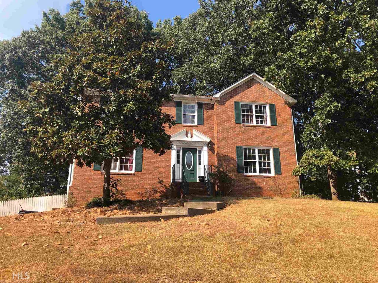 1895 Tree Brooke Ln - Photo 1