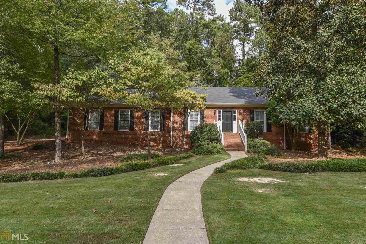 550 Sandstone Dr - Photo 1