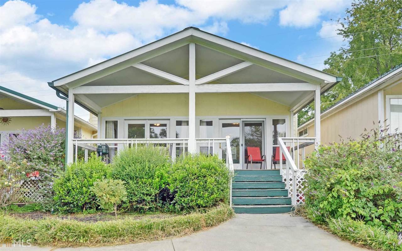 44 Chalet Ln - Photo 1