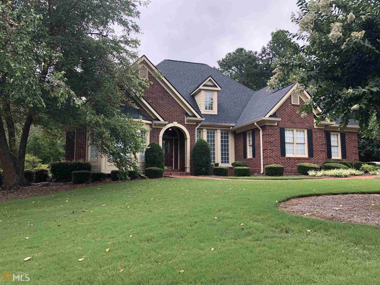 2420 Fairhaven Cv - Photo 1