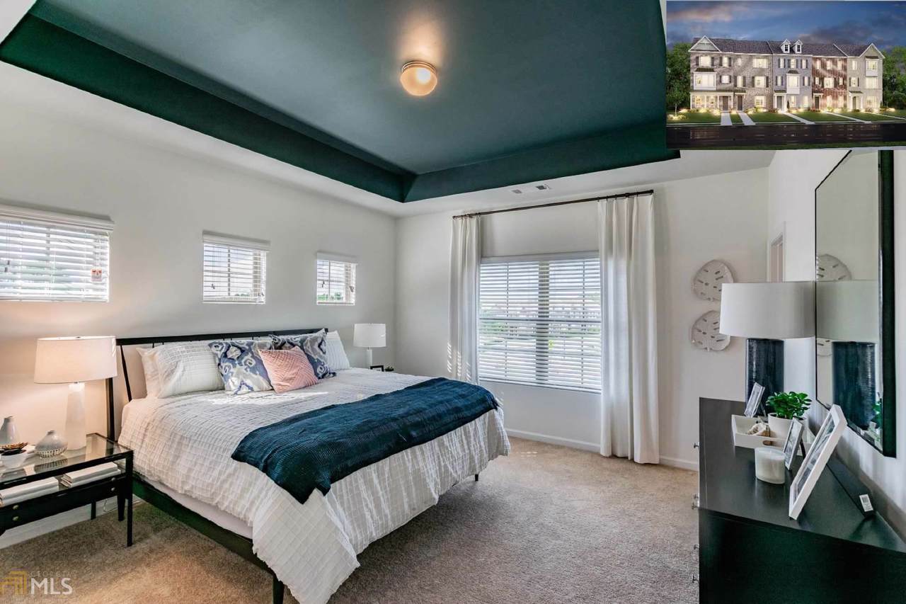 2102 Talmai Dr - Photo 1