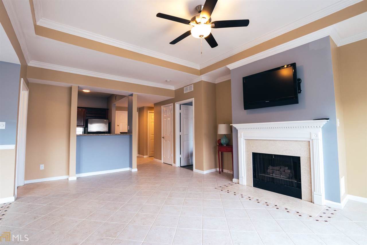 1502 River Green Dr - Photo 1
