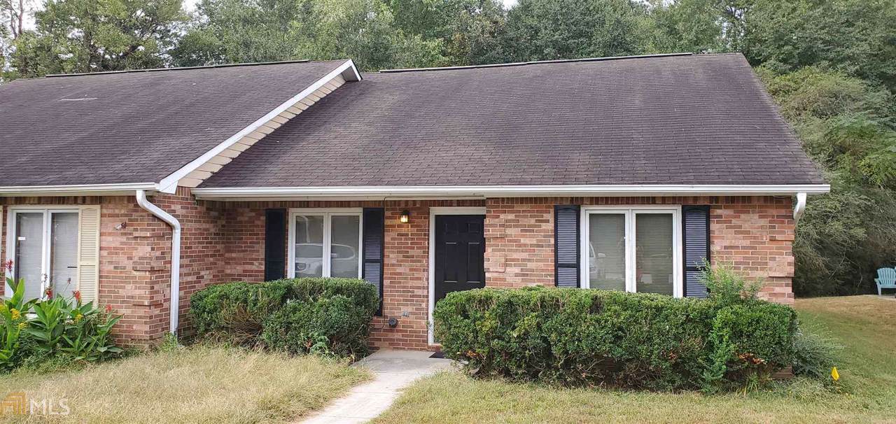 2808 B Briar Hill Ln - Photo 1