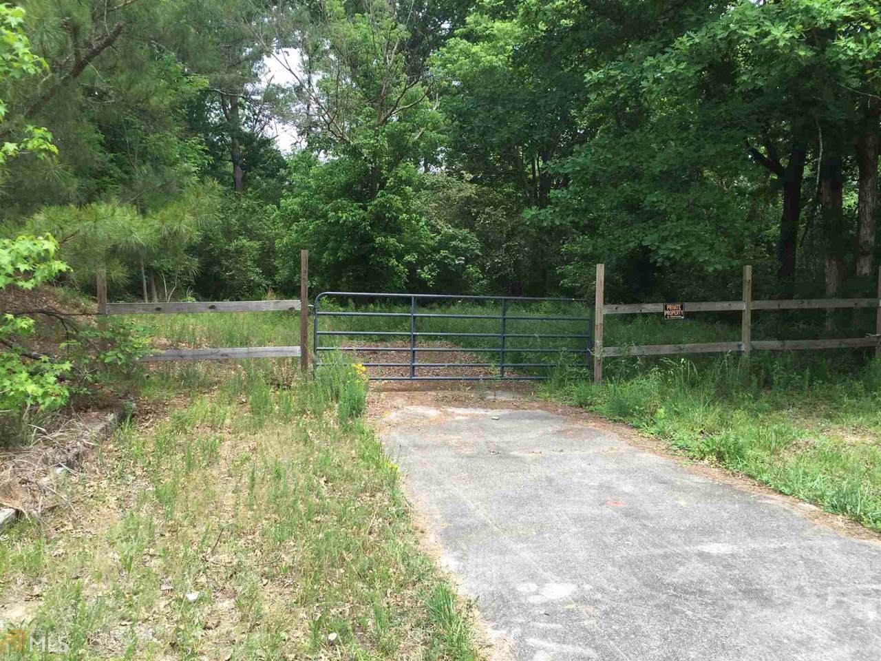 2254 Old Cartersville Rd - Photo 1