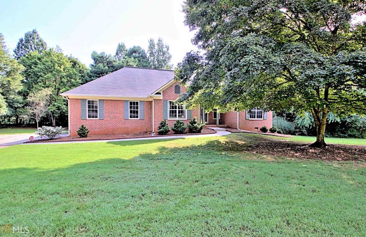 120 Willow Ct - Photo 1