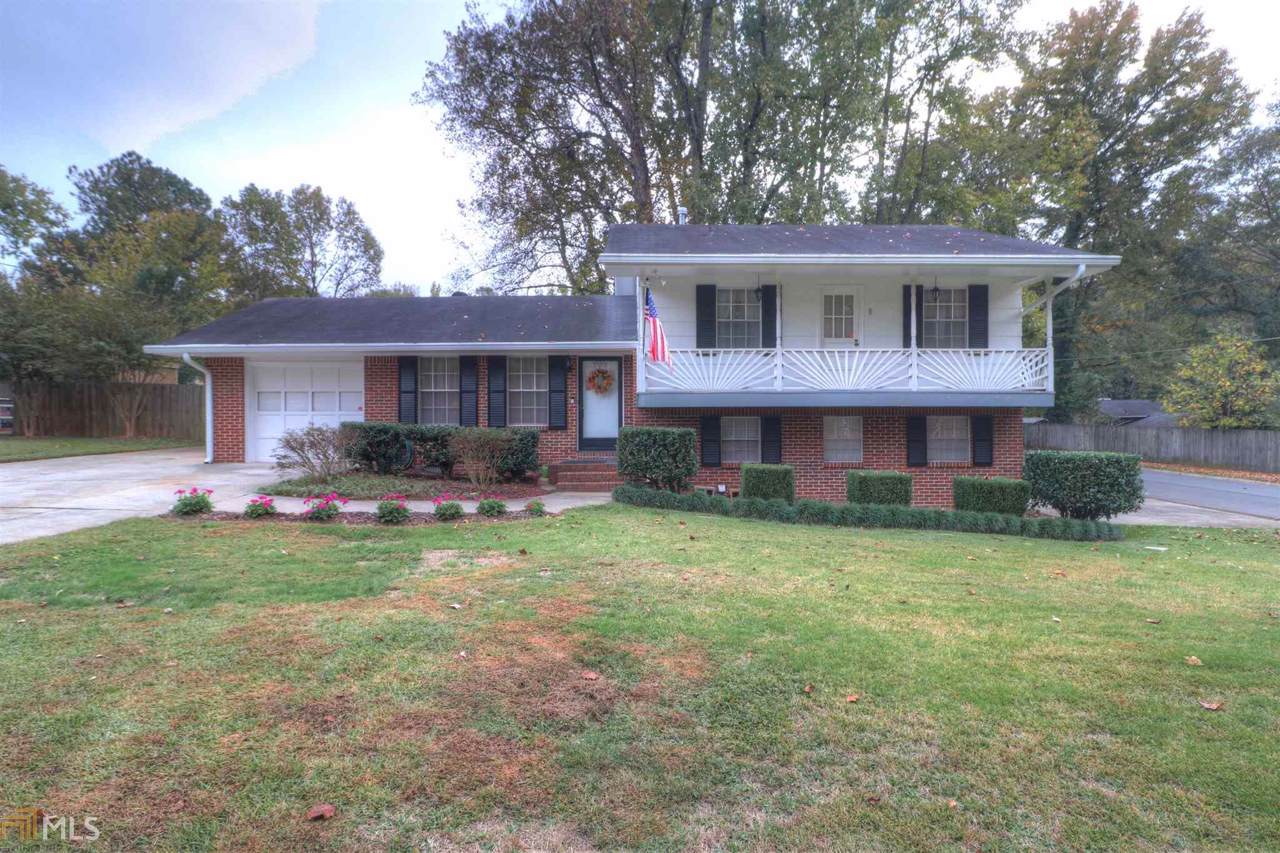 1729 Charles Ave - Photo 1