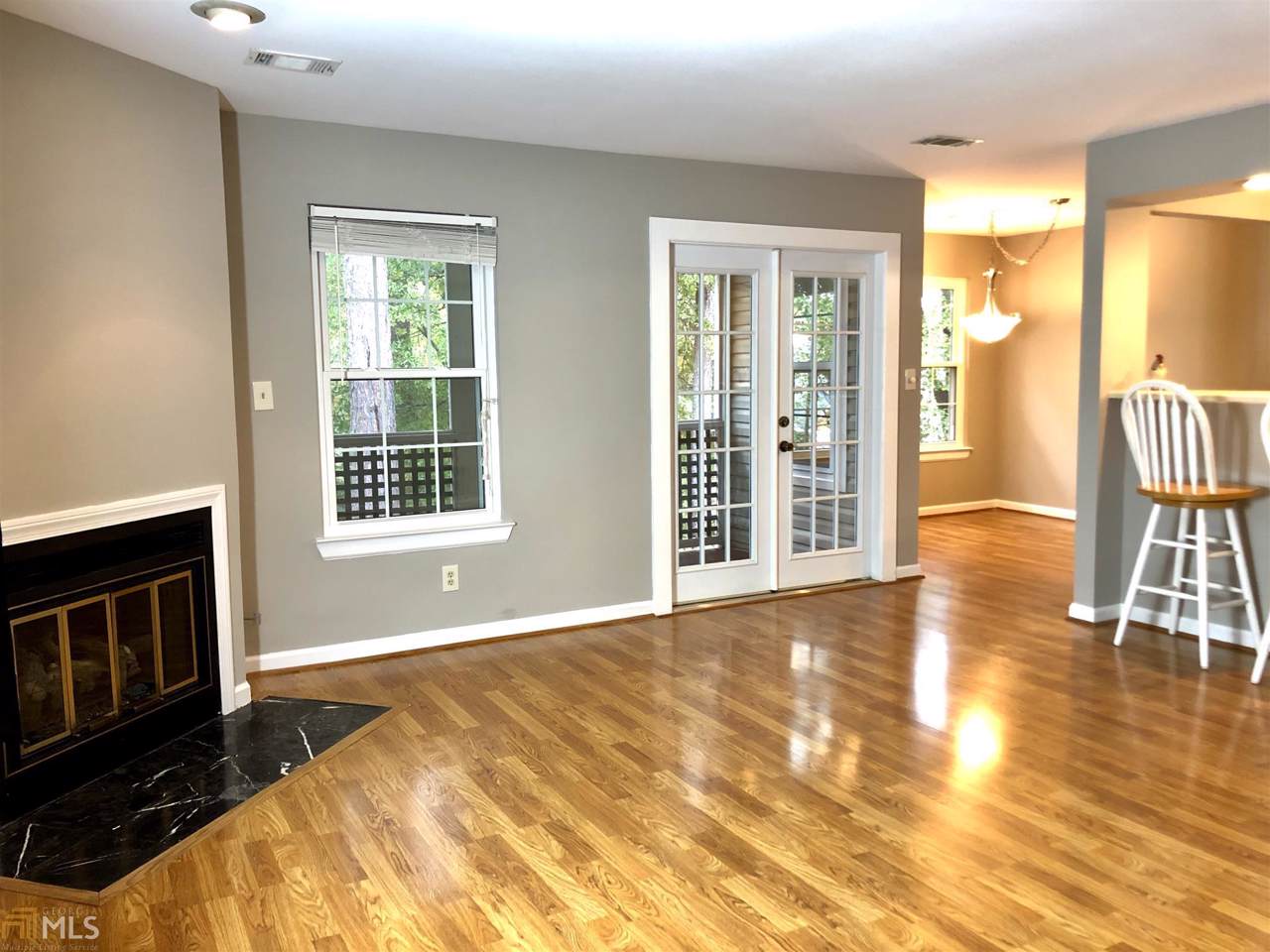 206 Ridgelake - Photo 1