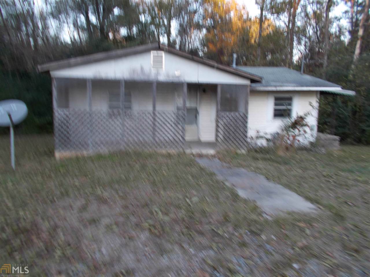 251 Faye Cir - Photo 1