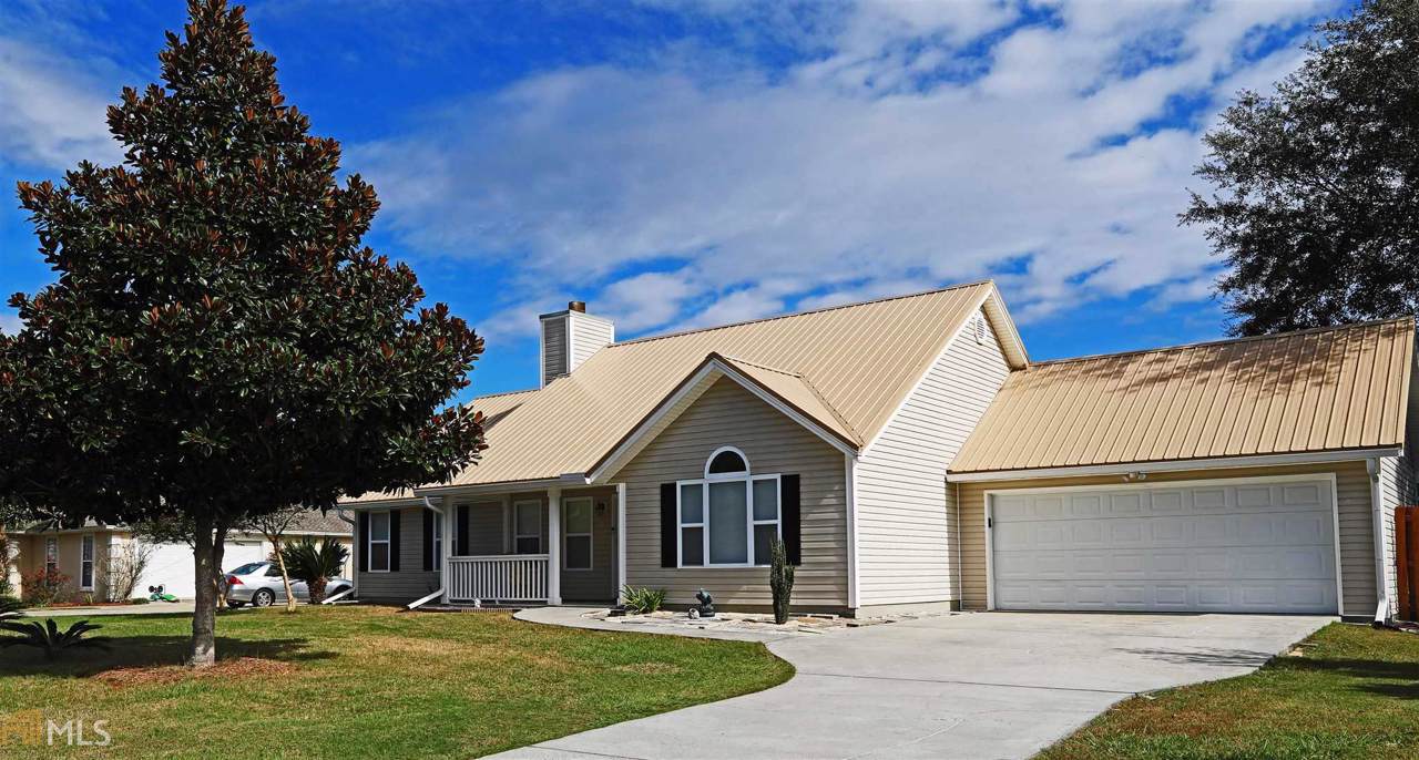 328 Crossbridge - Photo 1
