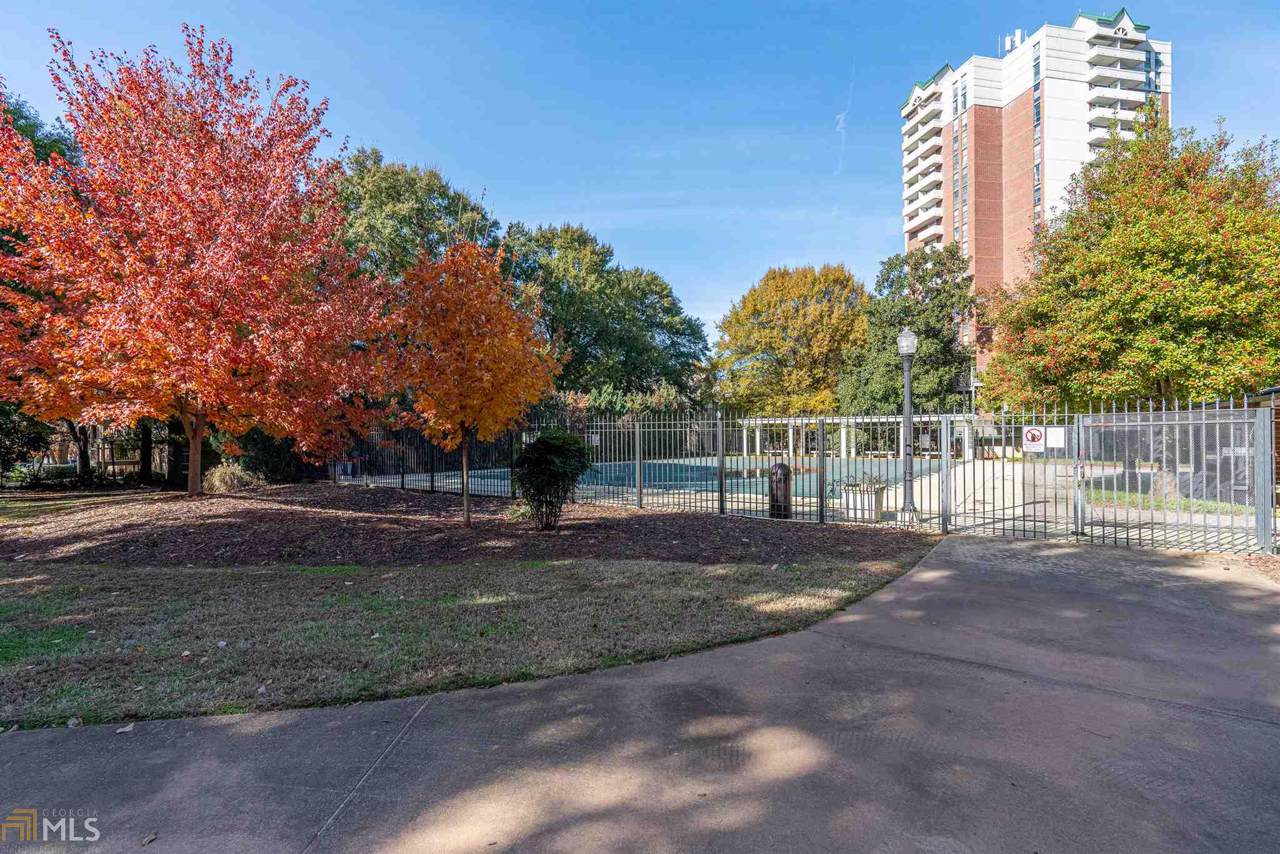 375 Ralph Mcgill Blvd - Photo 1