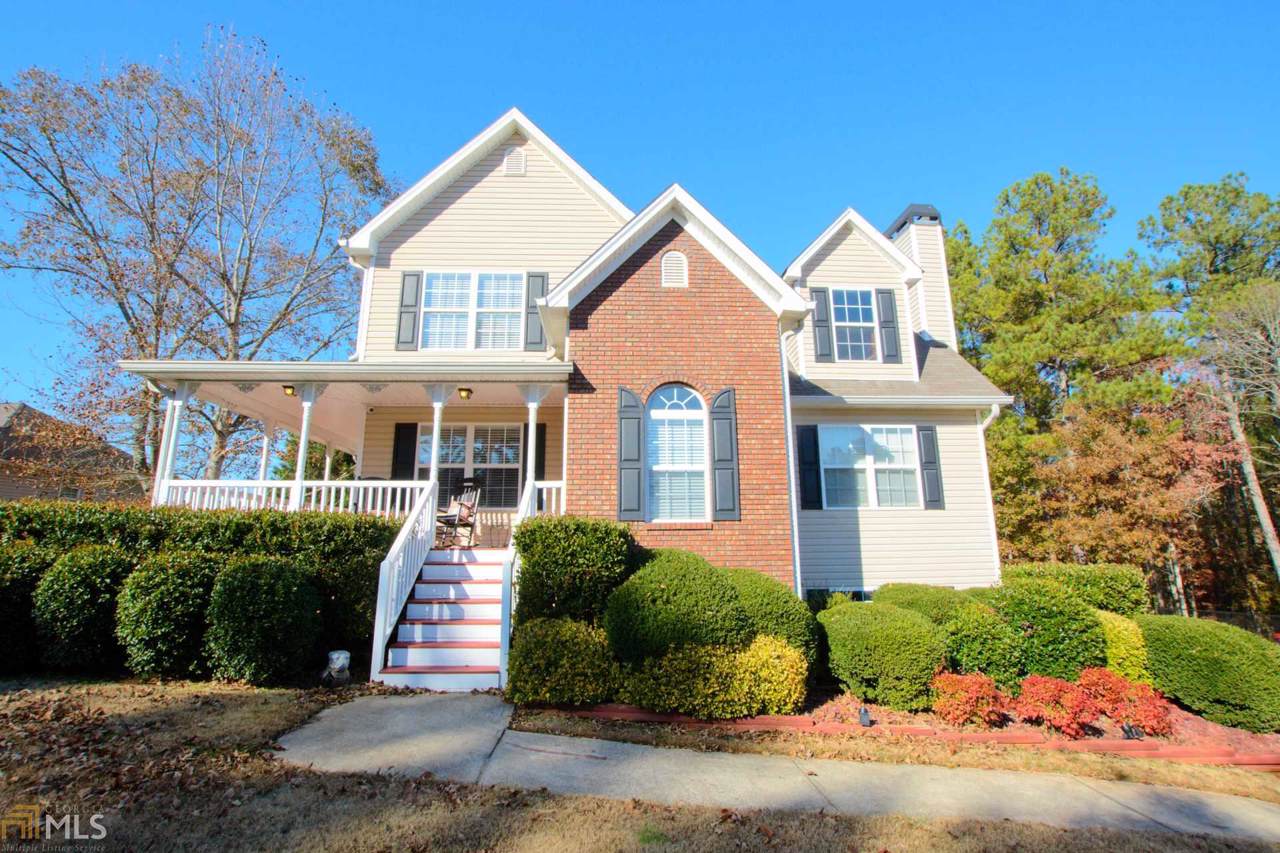 145 Rachel Blvd - Photo 1