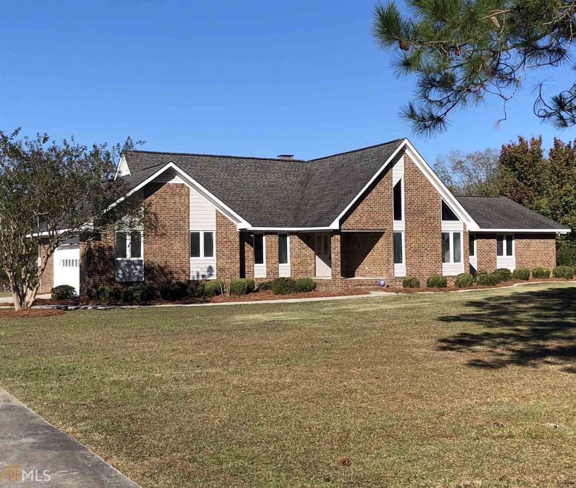 1568 Williams Rd - Photo 1