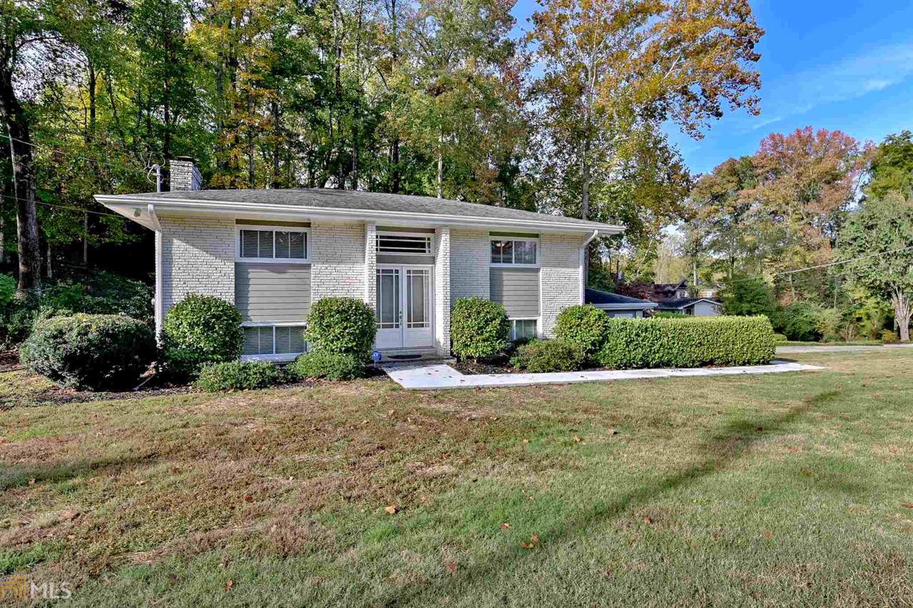 3243 Leslie Ln - Photo 1