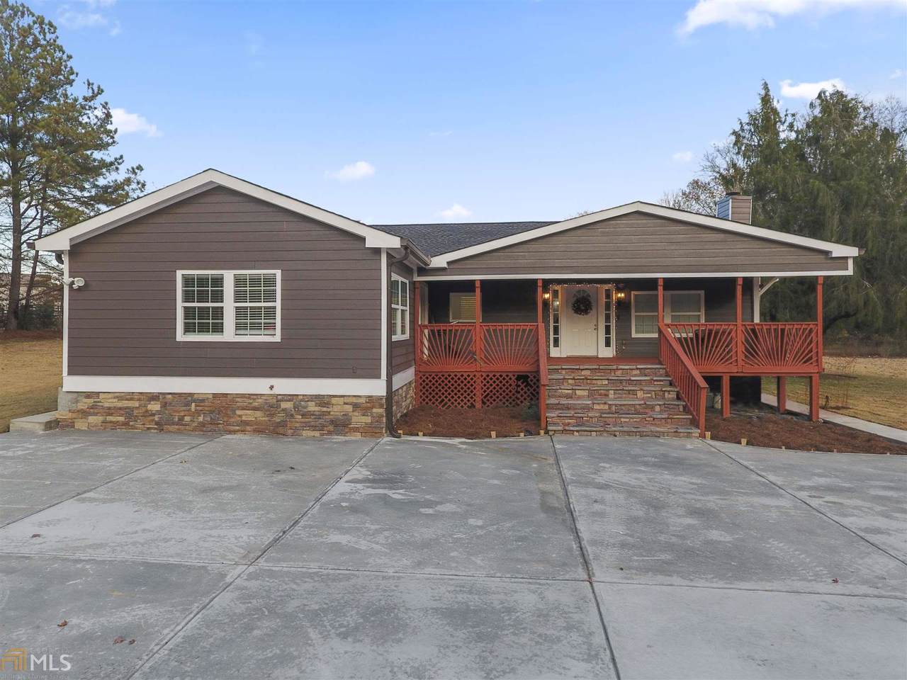 55 Pinebridge Dr - Photo 1