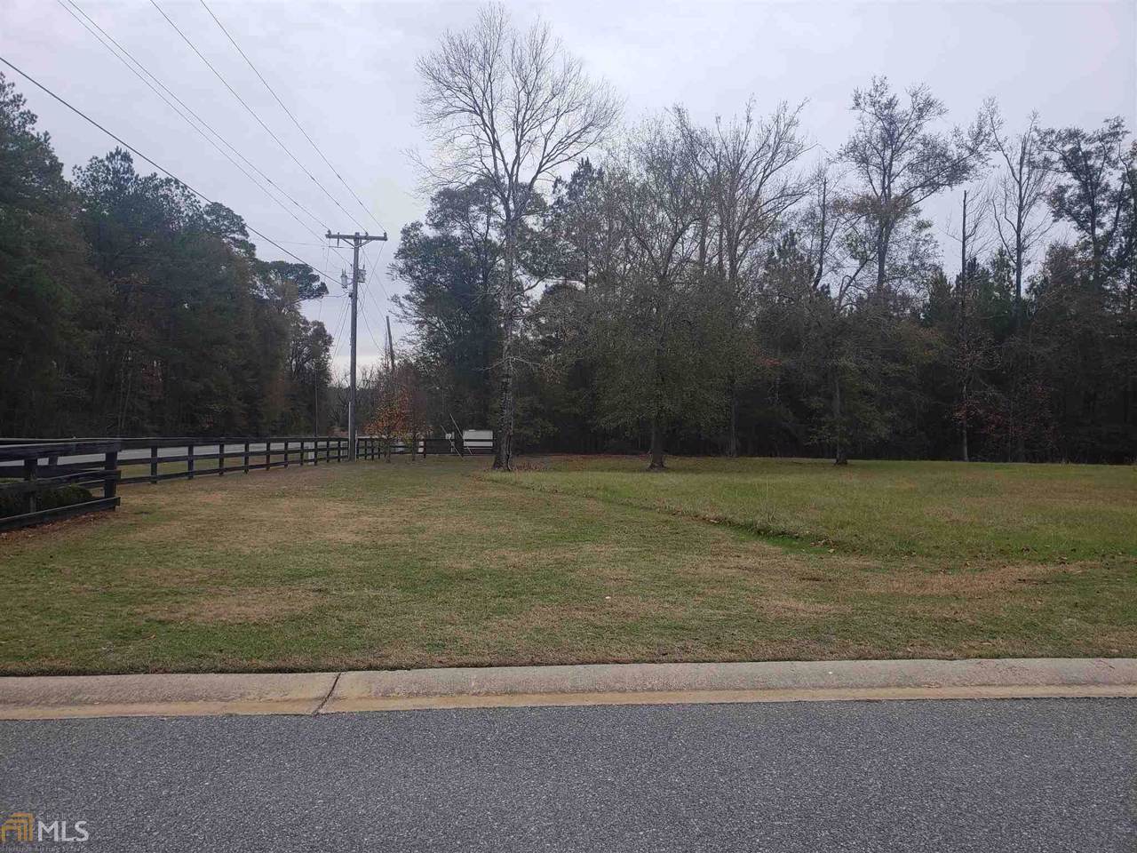 0 Hedge Row - Photo 1