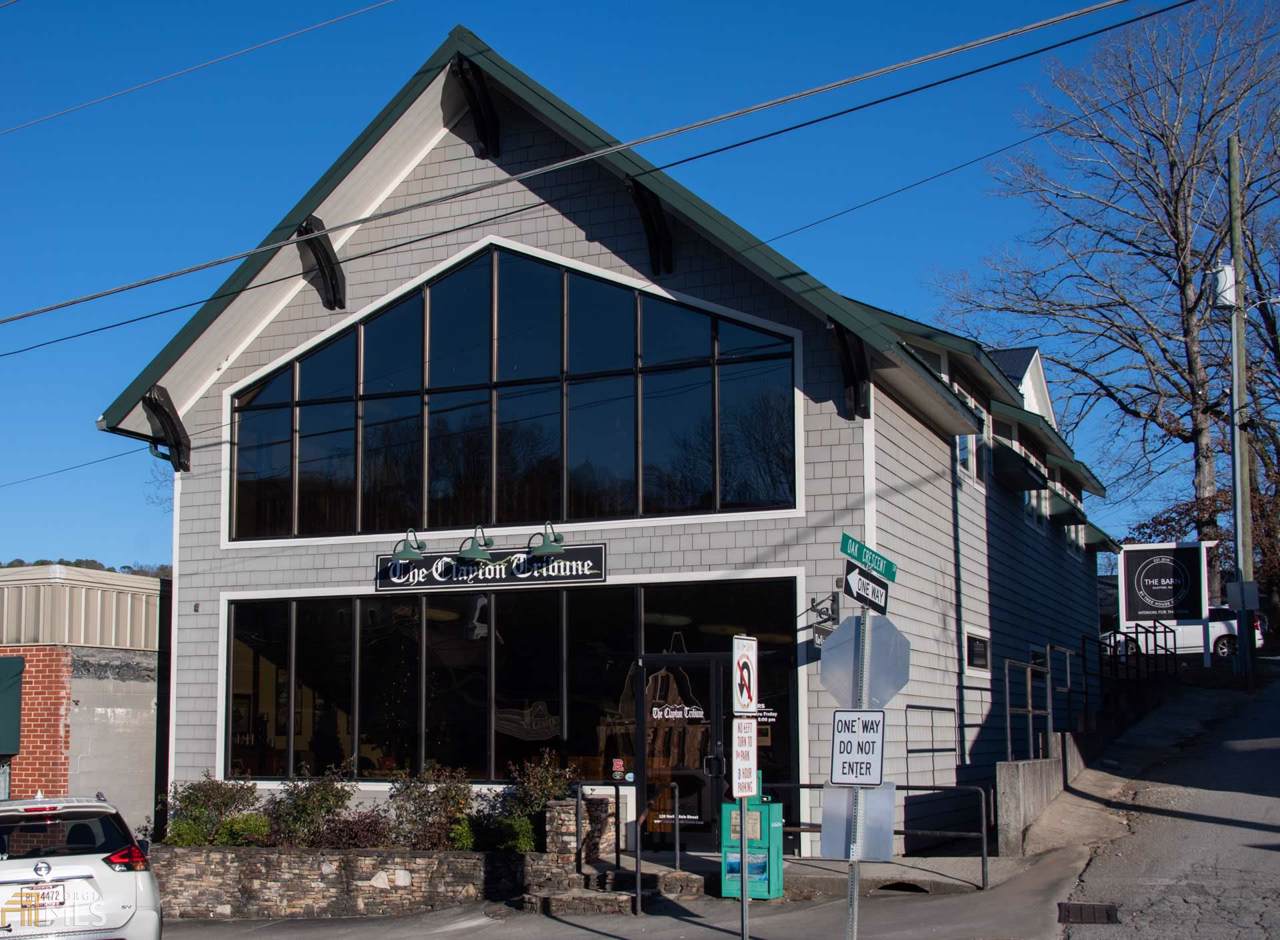 120 Main - Photo 1