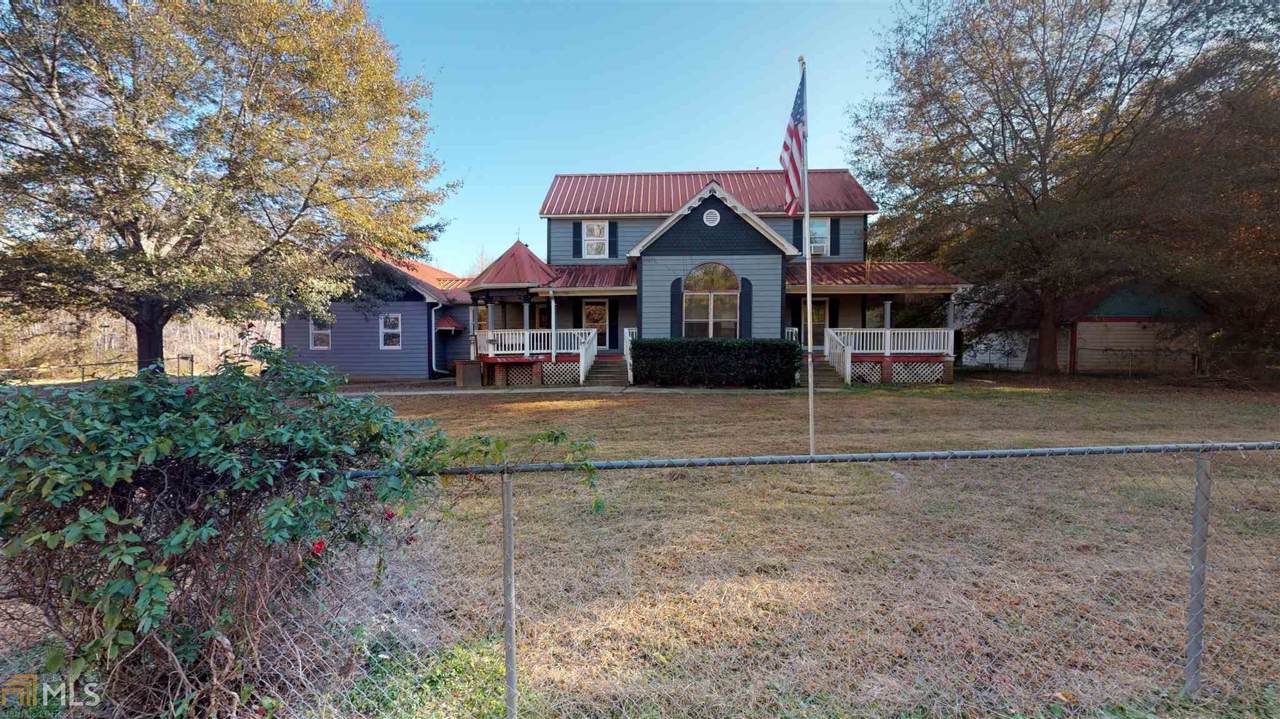 1695 Honeysuckle Ln - Photo 1