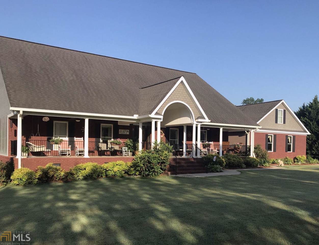 515 Riverbluff Dr - Photo 1