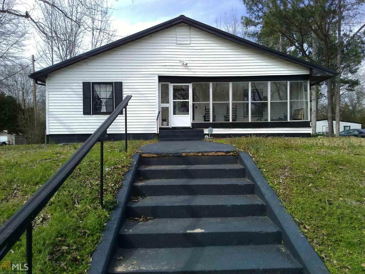5232 Lone Oak Rd - Photo 1