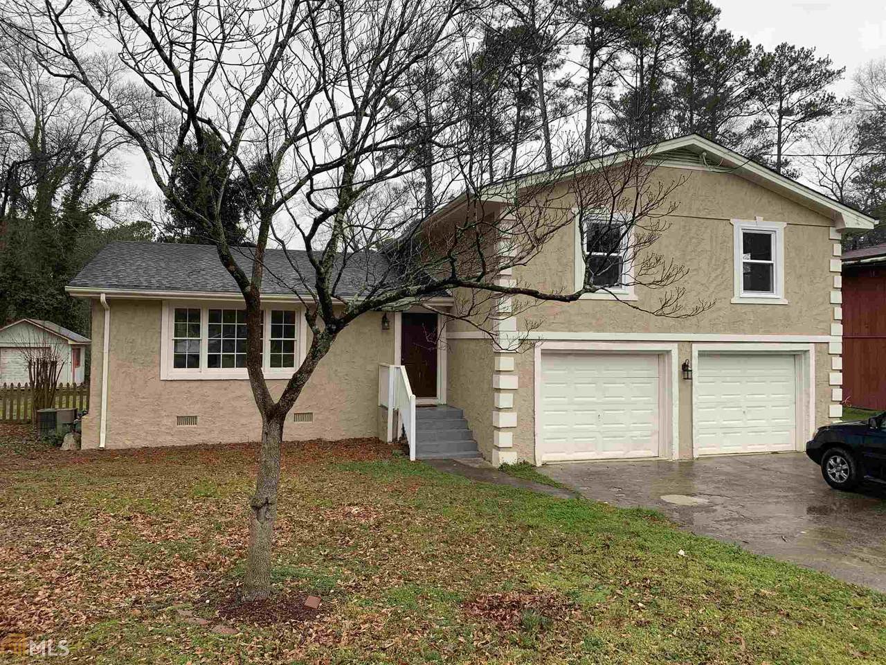 1913 Poplar Ridge - Photo 1