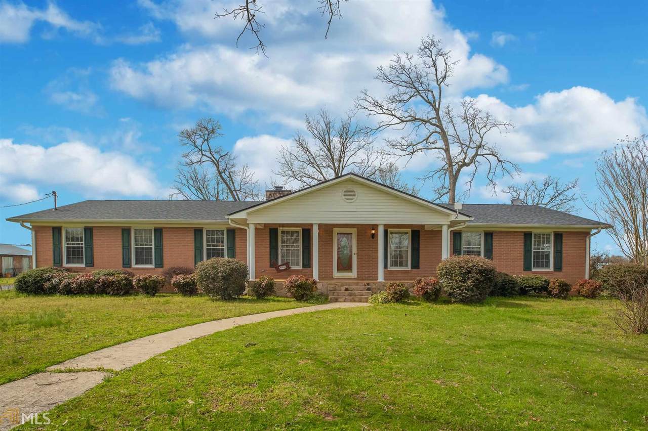 2314 Dovetown Rd - Photo 1