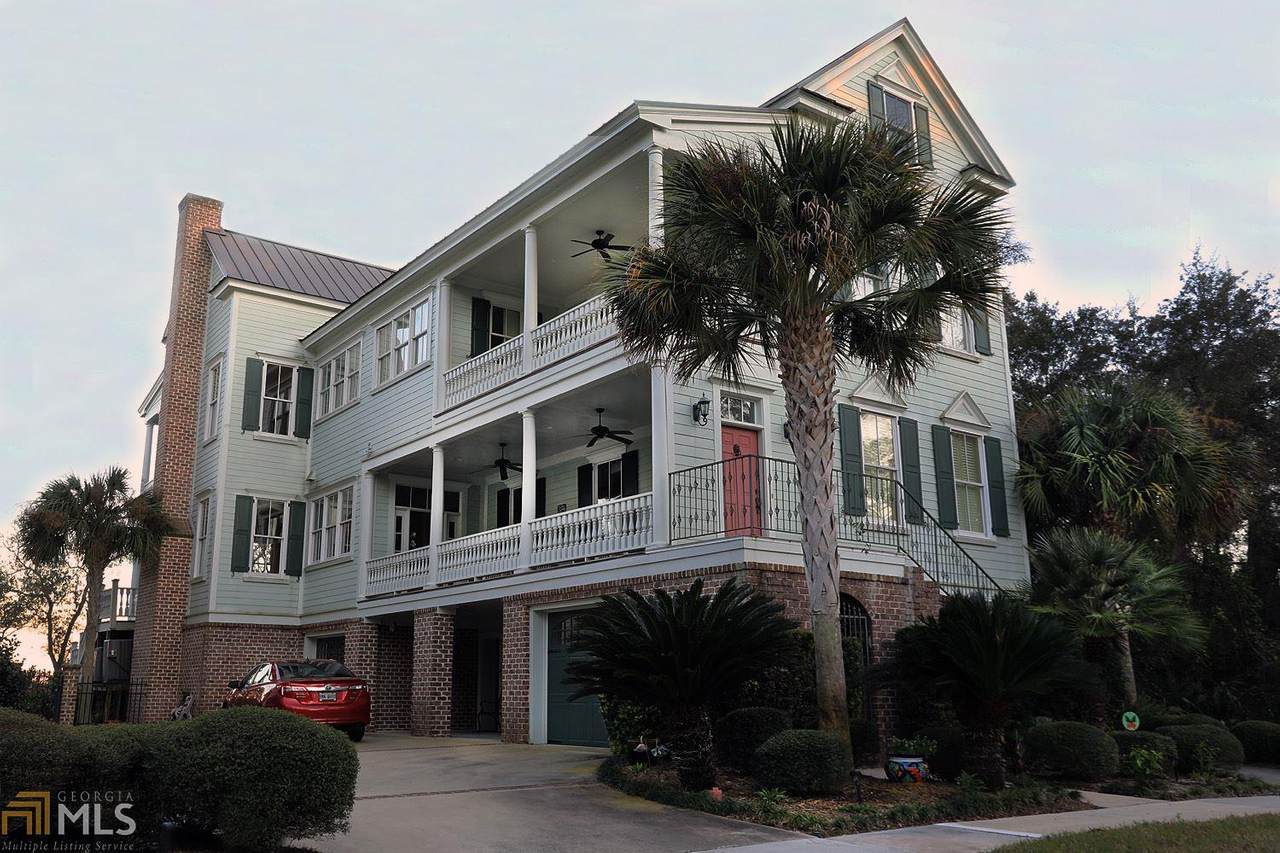 304 Charleston Way - Photo 1