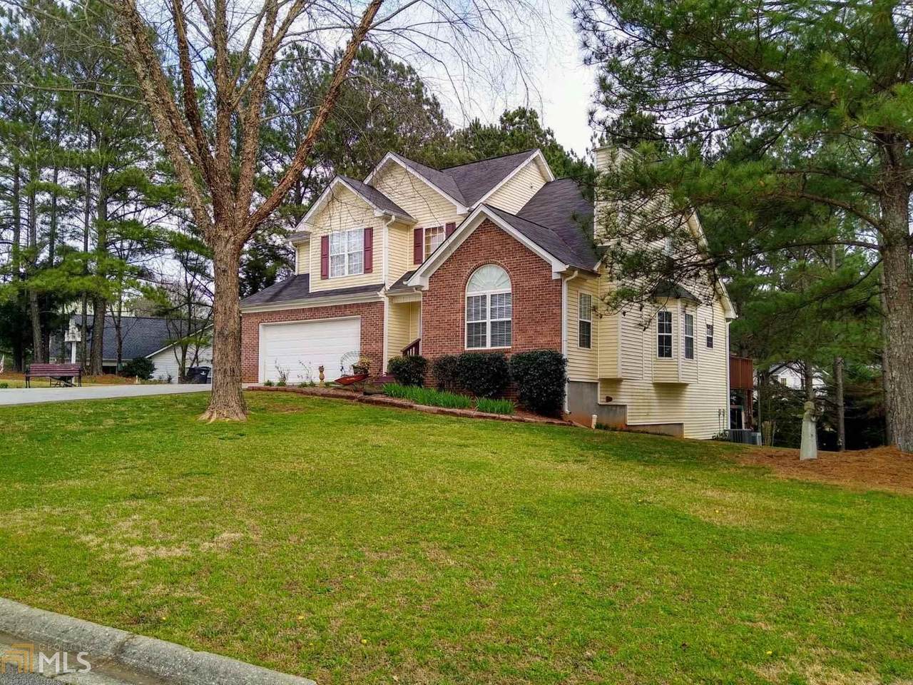 3095 Willow Park Dr - Photo 1