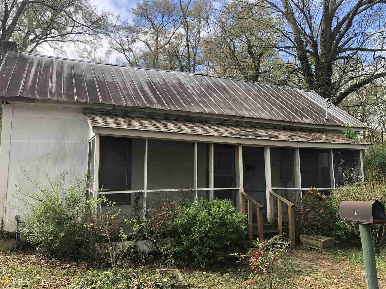 16 Walker St - Photo 1