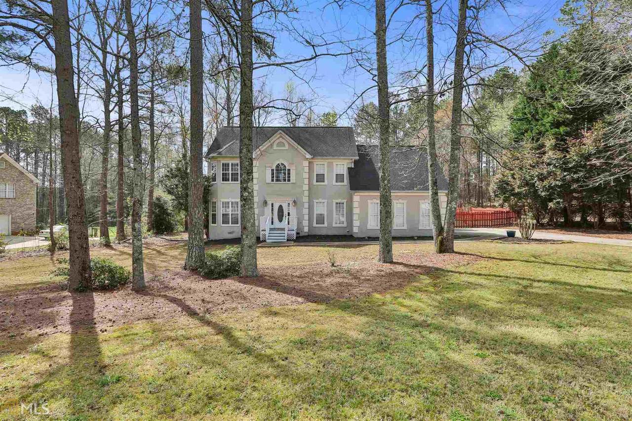 310 Windermere Cir - Photo 1