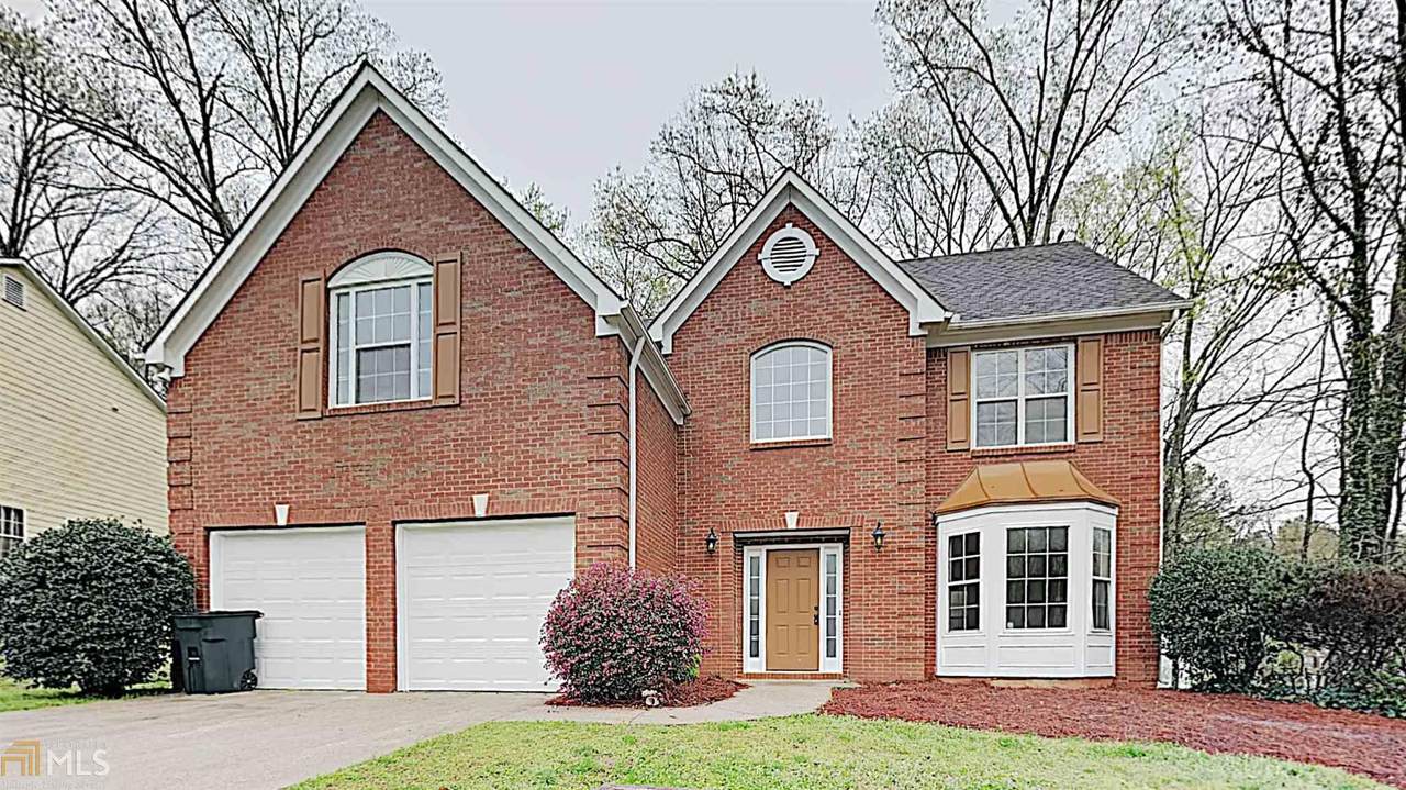 1371 Lamont Dr - Photo 1