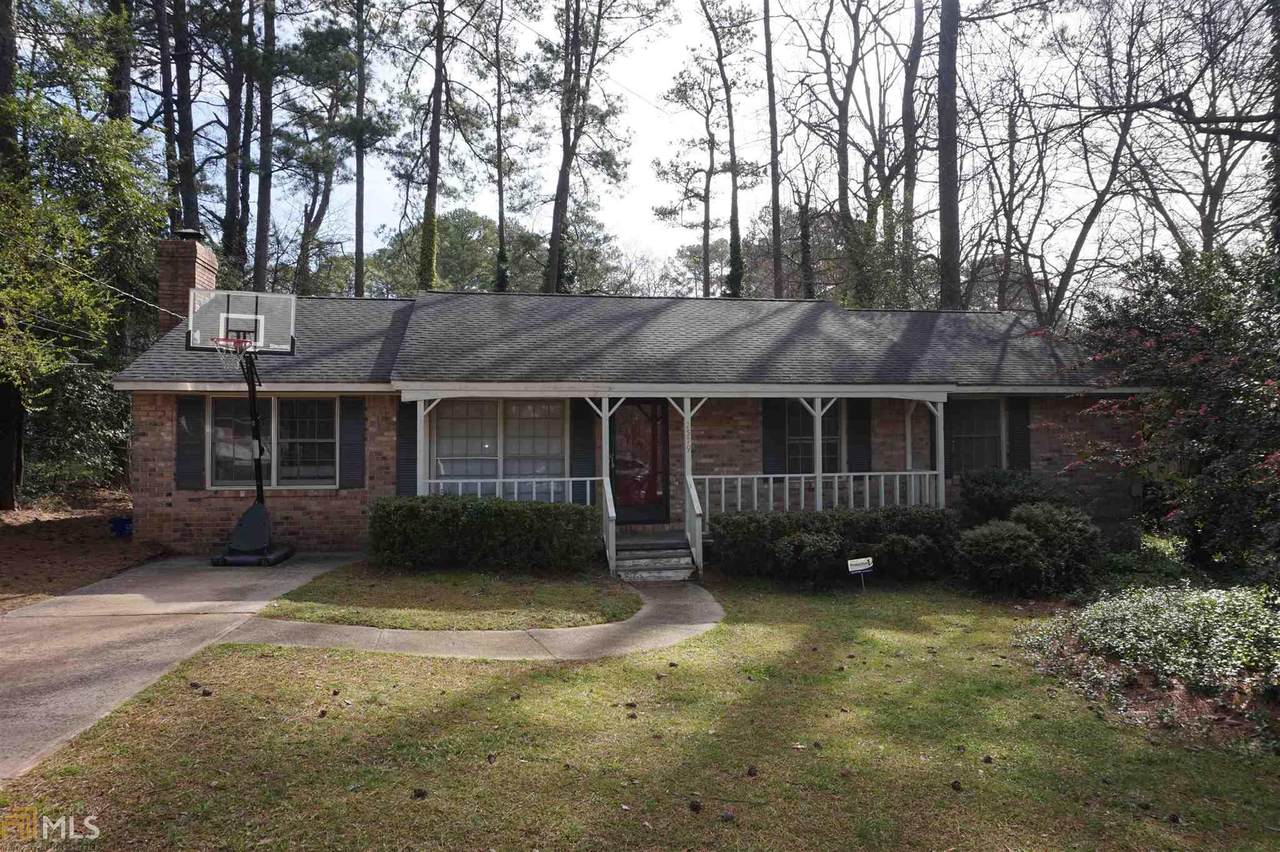2579 Spring Dr - Photo 1
