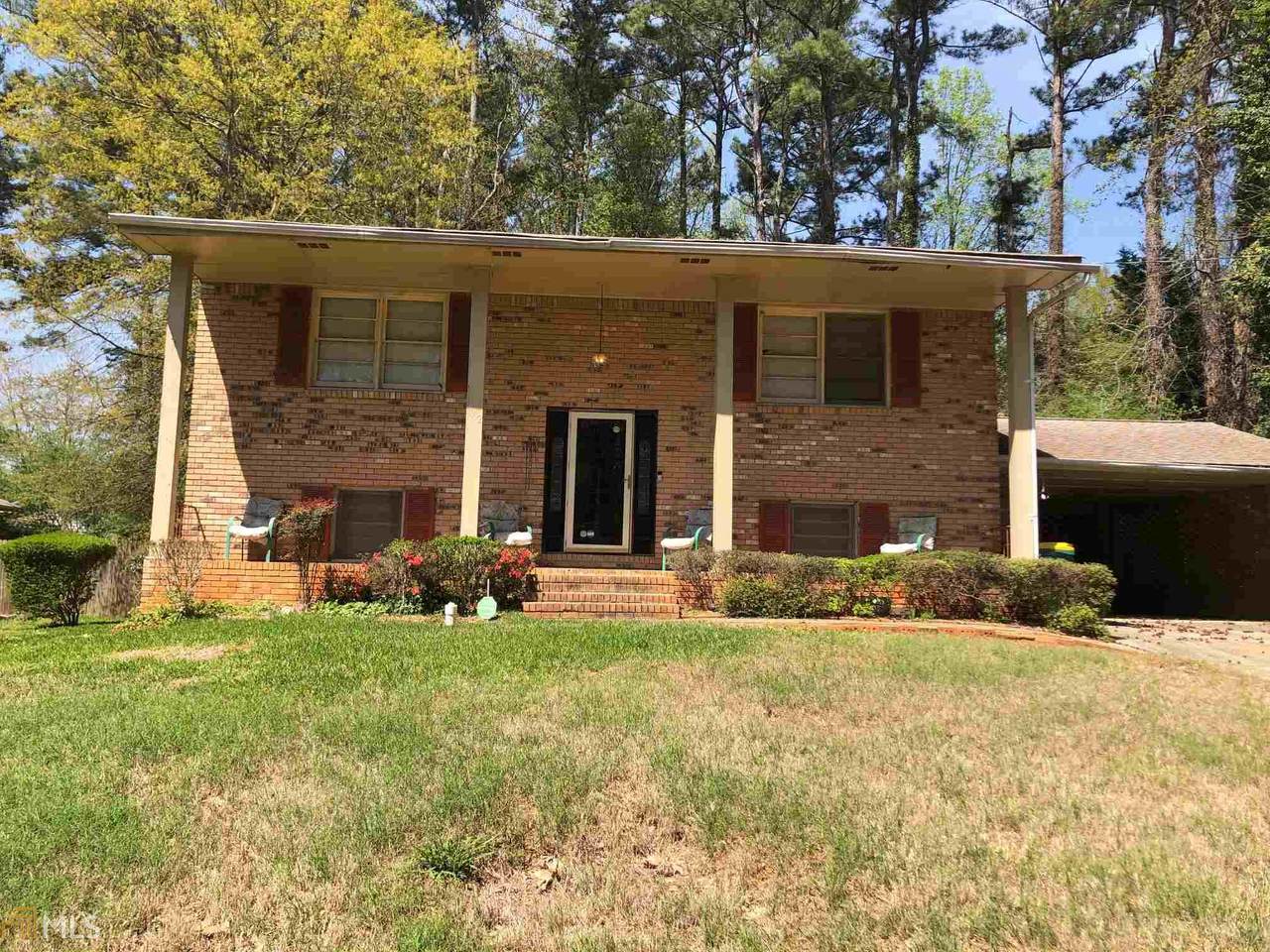 1012 Cedar Cir - Photo 1 1012 Cedar Cir - Photo 1