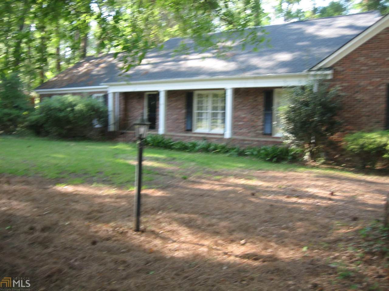 112 Woodlawn - Photo 1