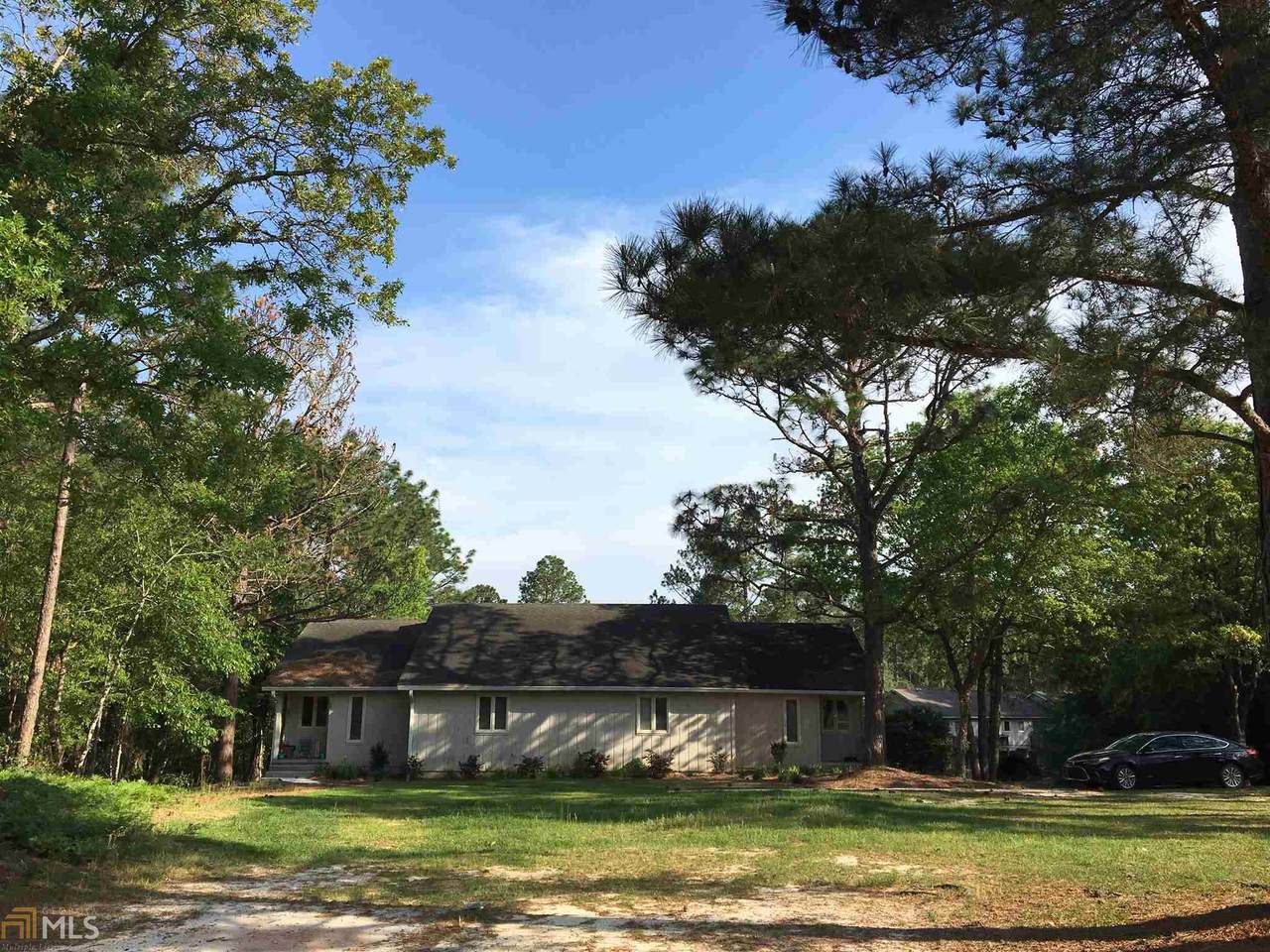 706 & 708 Hillwood Dr - Photo 1