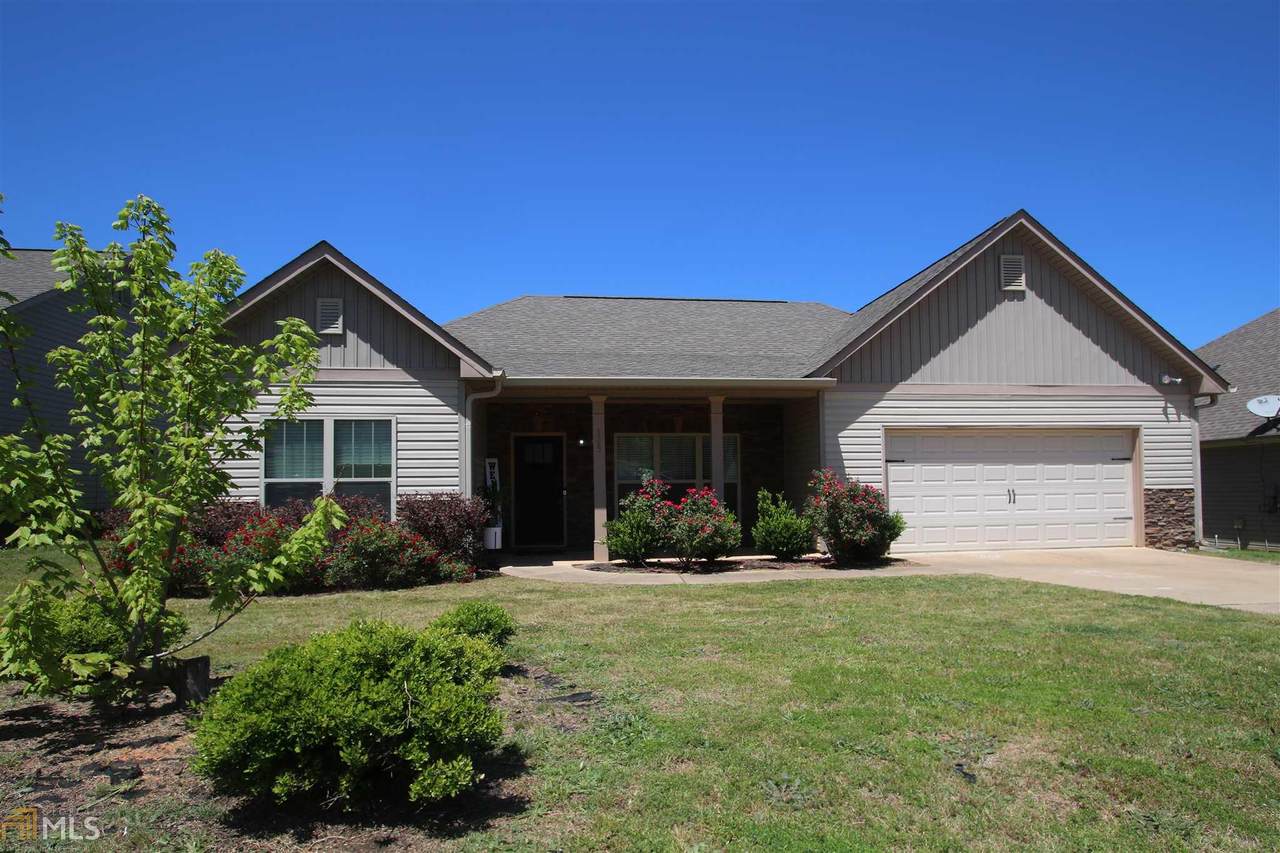 105 Emily Pl - Photo 1
