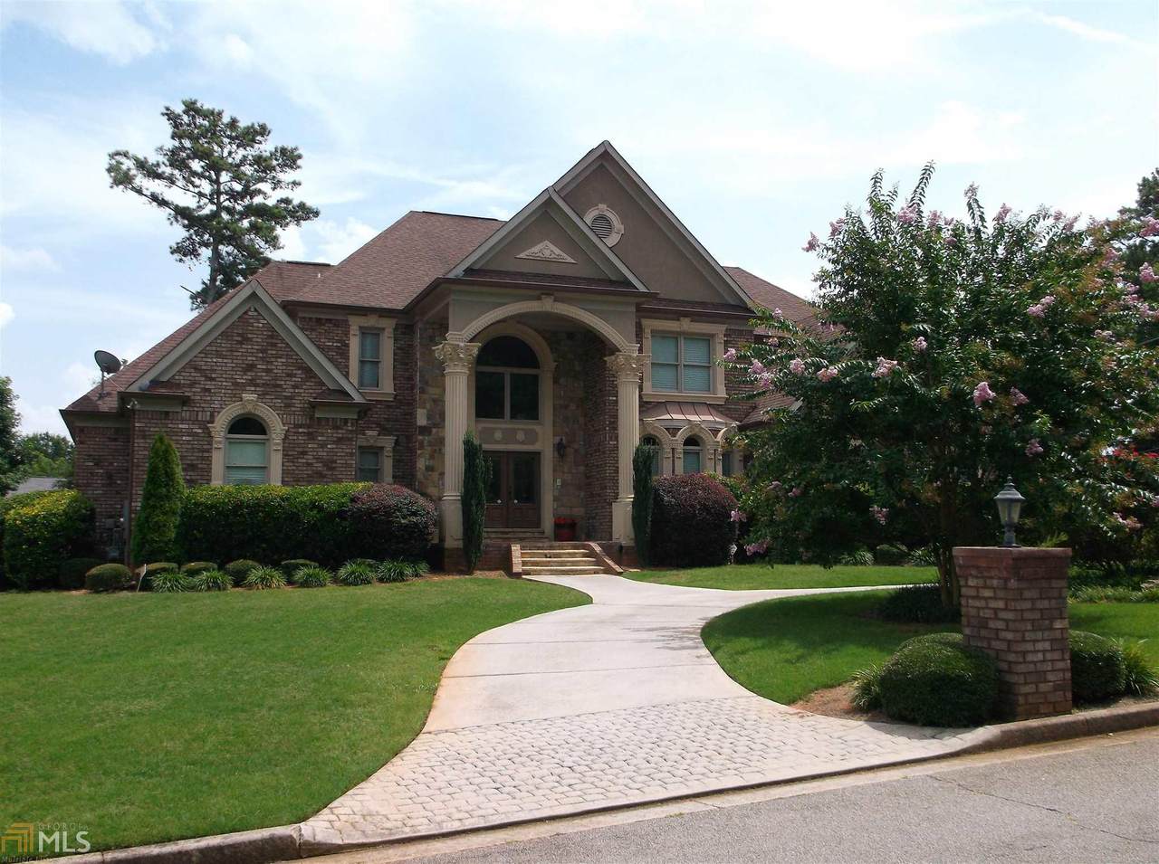 4540 Sunlight Ct - Photo 1