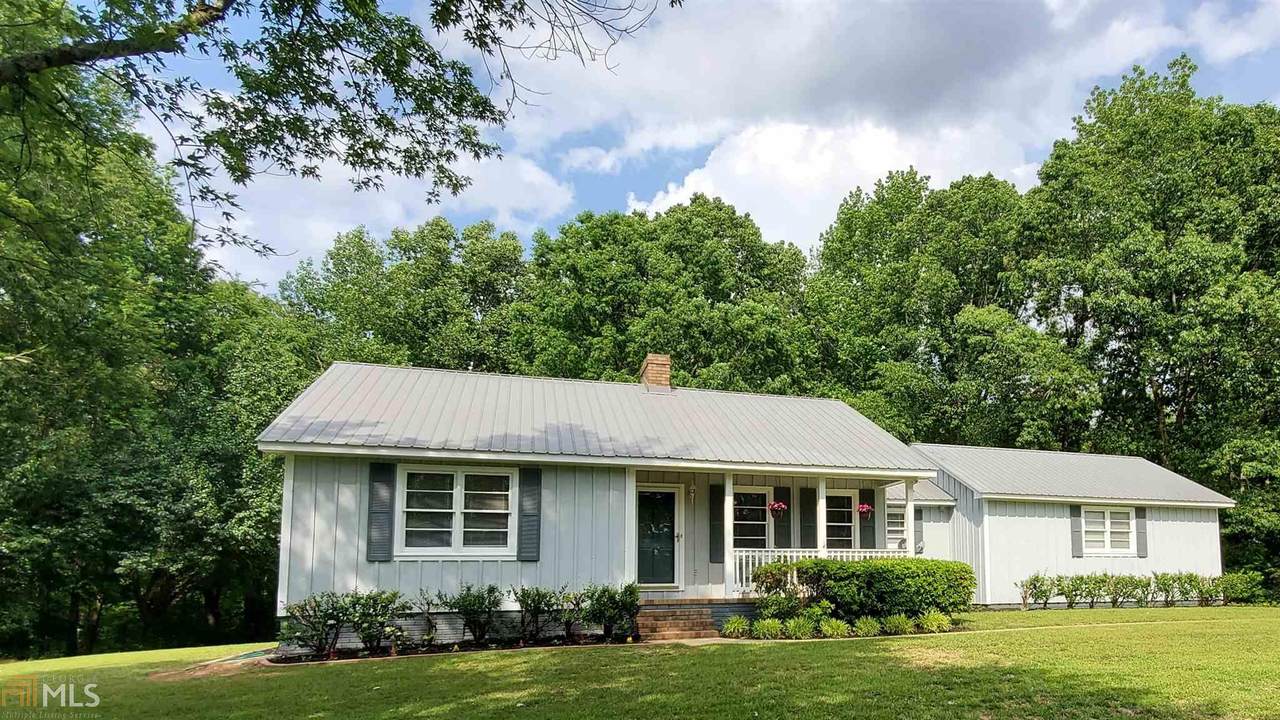 1008 White Hill School Rd - Photo 1