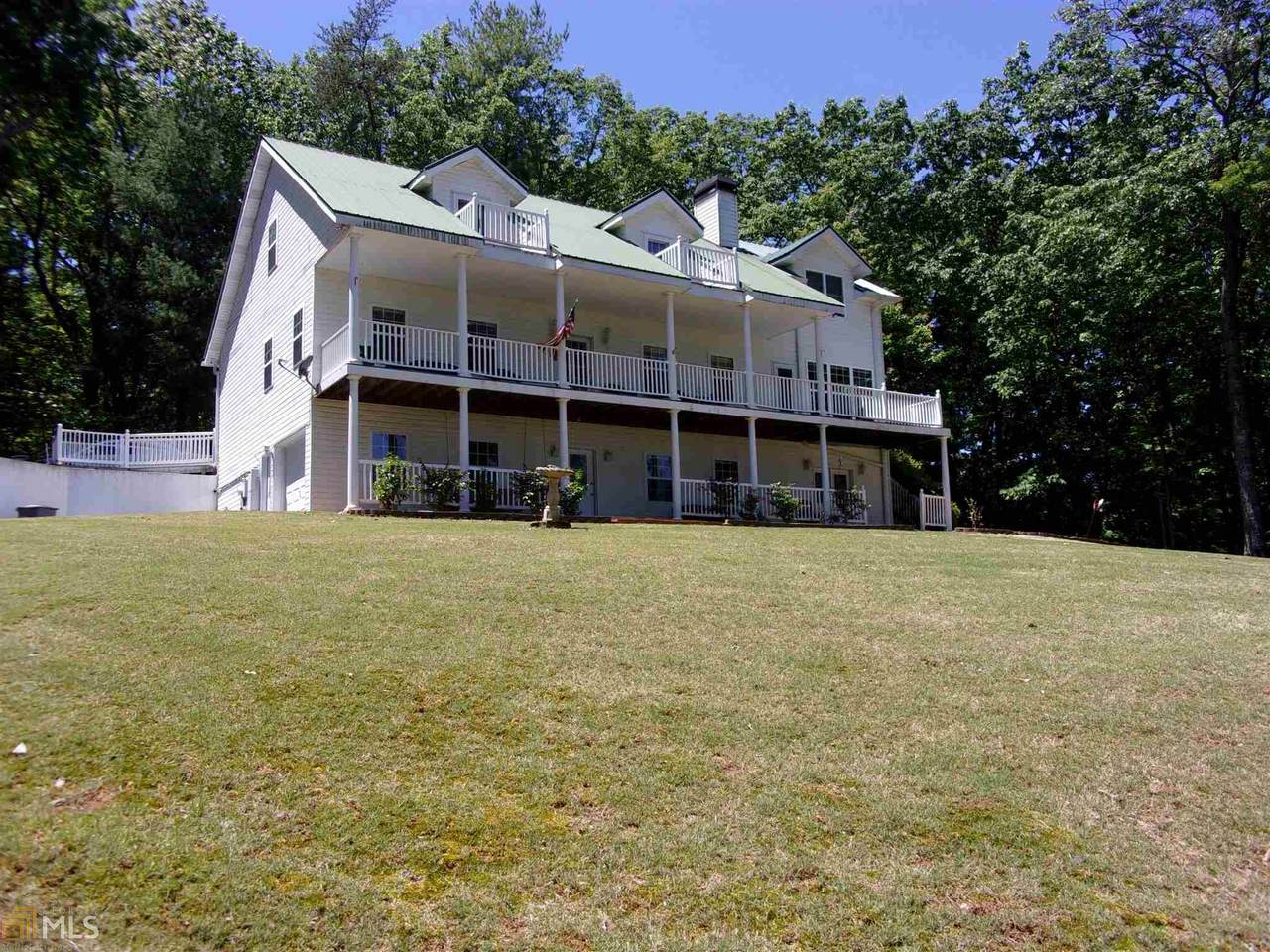 1360 Panorama Dr - Photo 1 1360 Panorama Dr - Photo 1