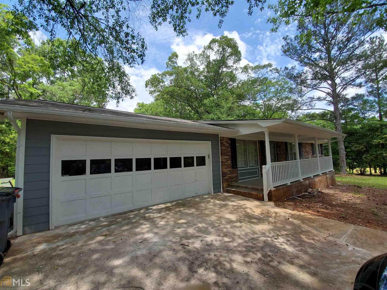736 Stagecoach Rd - Photo 1
