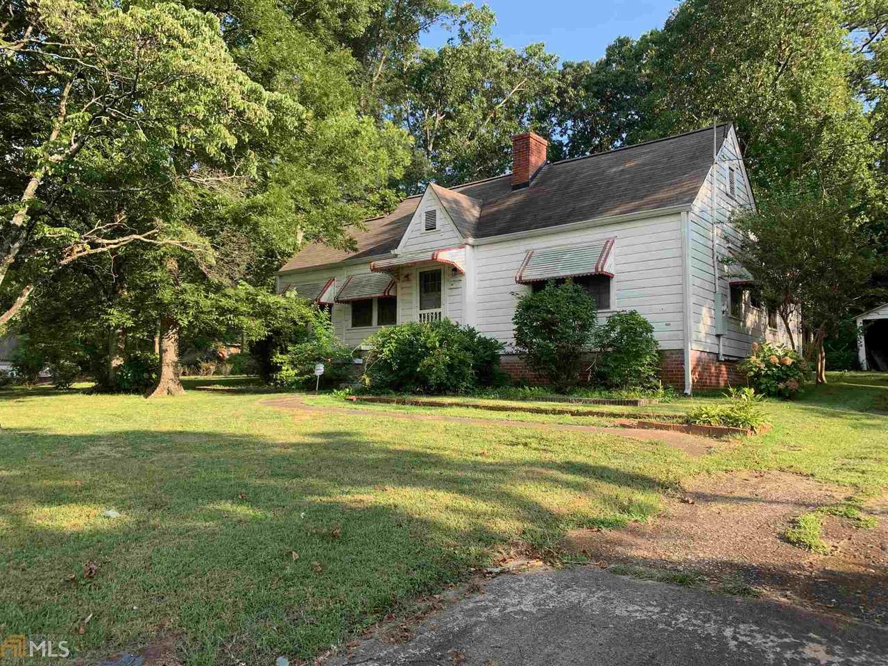 1041 Forest Pkwy - Photo 1