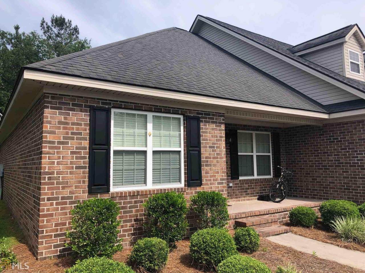 122 Lakeview Commons Dr - Photo 1